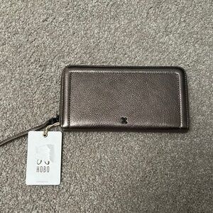 HOBO Metallic Wallet